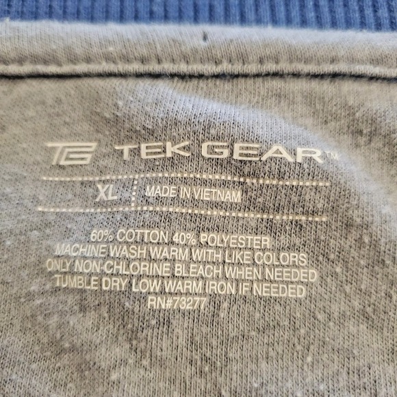 Tek Gear Pullover Shirt Mens XL Cotton Blend Blue Long Sleeve Lightweight - Picture 2 of 6